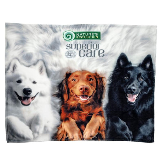Nature's Protection soft blanket, with puppies applique, white