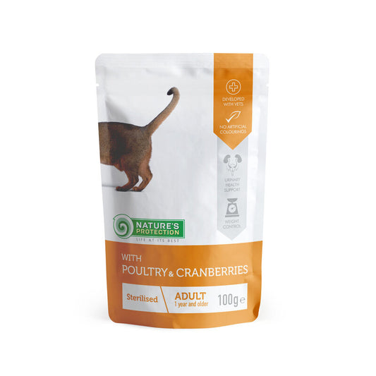 Nature's Protection canned pet food for sterilised cats with poultry and cranberries
