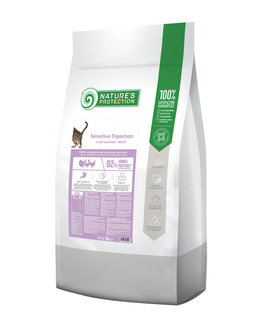 Nature's Protection dry food for adult sensitive cats with poultry