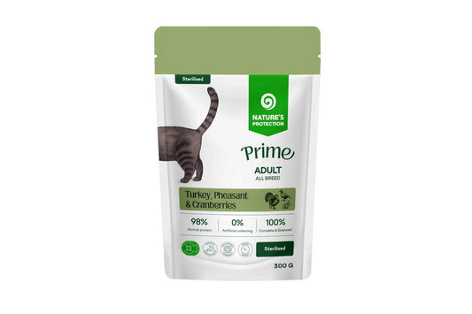 Wet food for adult cats of all breeds, sterilised, with turkey, pheasant and cranberries