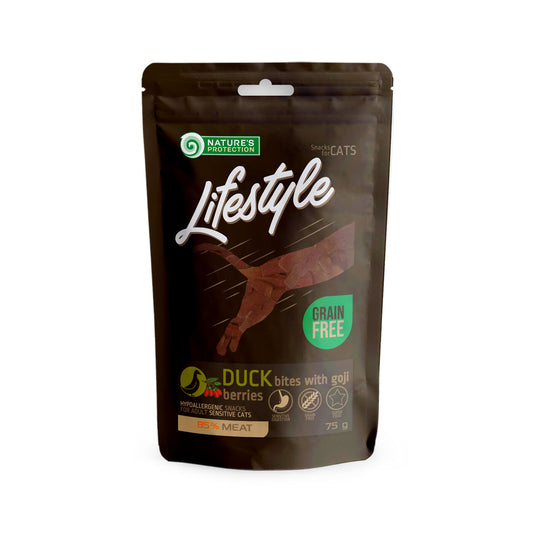 Nature’s Protection Lifestyle cat treats – Duck with Goji Berries