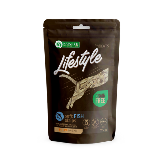Nature's Protection Lifestyle snack for cats soft fish strips, 75 g